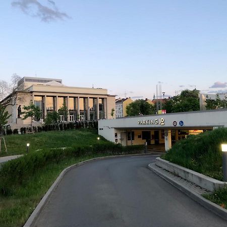 Brno Center Whirlpool Apartment Exterior foto